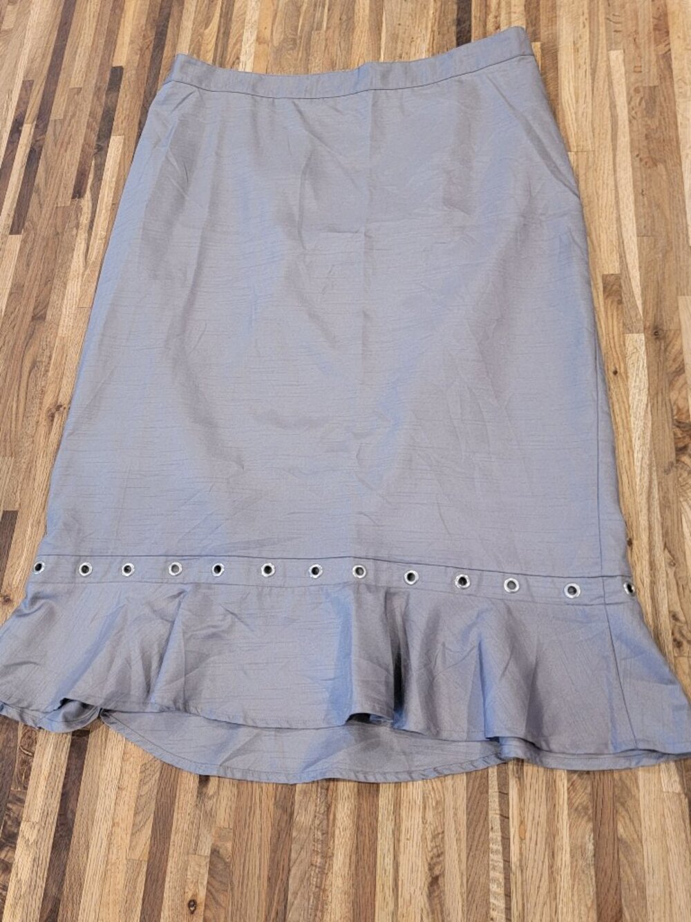 Catherine's Added Dimensions Gray Silky Texture Gromet & Flounce Pencil Skirt